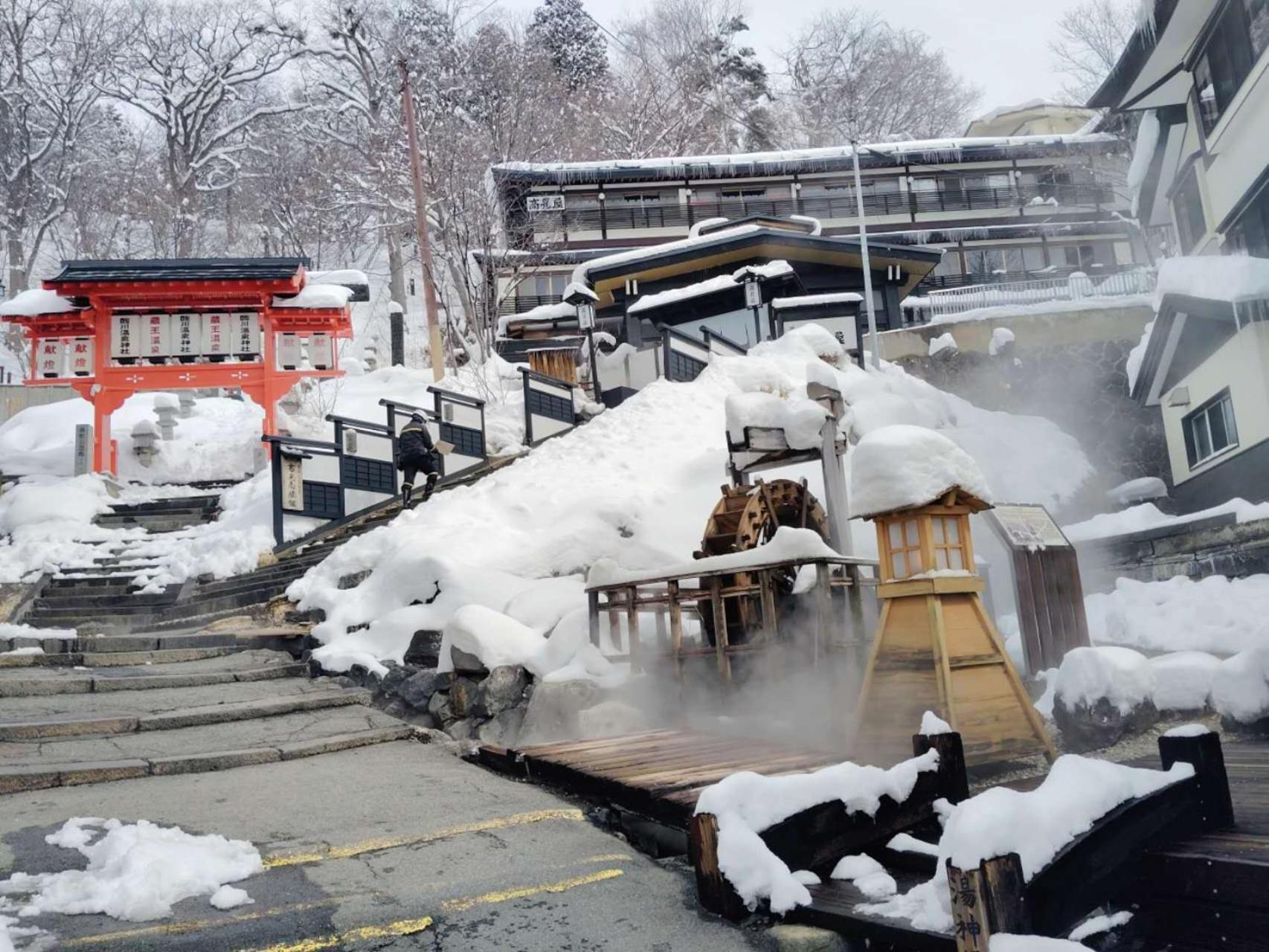 Snowfall Meteor 飛雪流星 Kaminoyama Exterior photo
